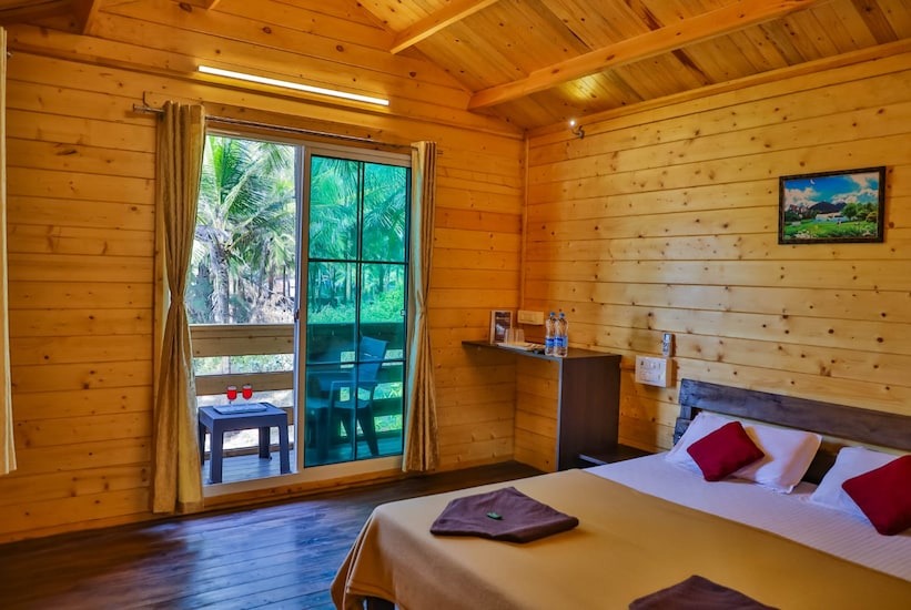 Non AC Sea View Wooden Cottages
