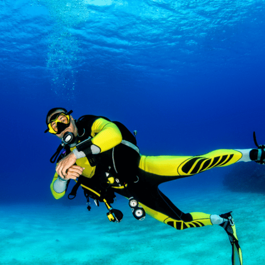 scuba diving at malvan beach